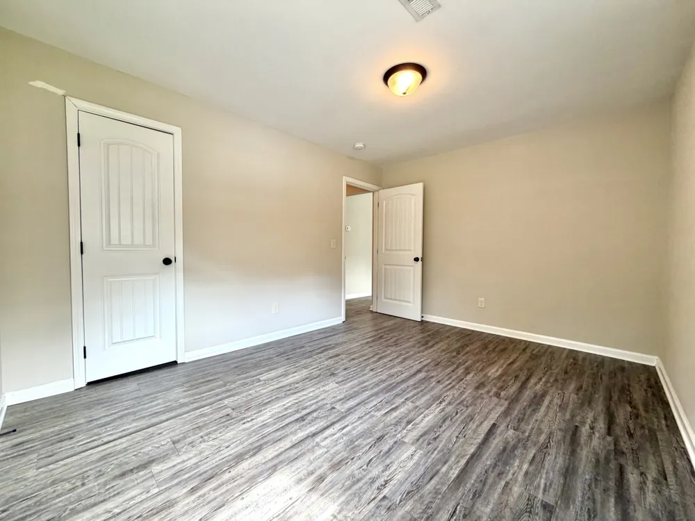 412 Redbud Ln Clarksville, TN 37043
