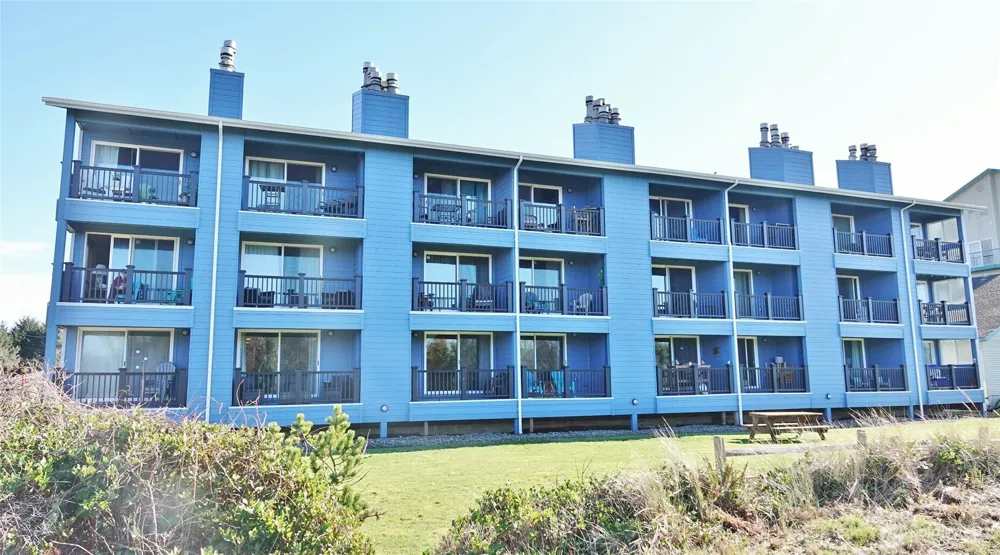 835 Ocean Shores Boulevard NW #206 Ocean Shores, WA 98569