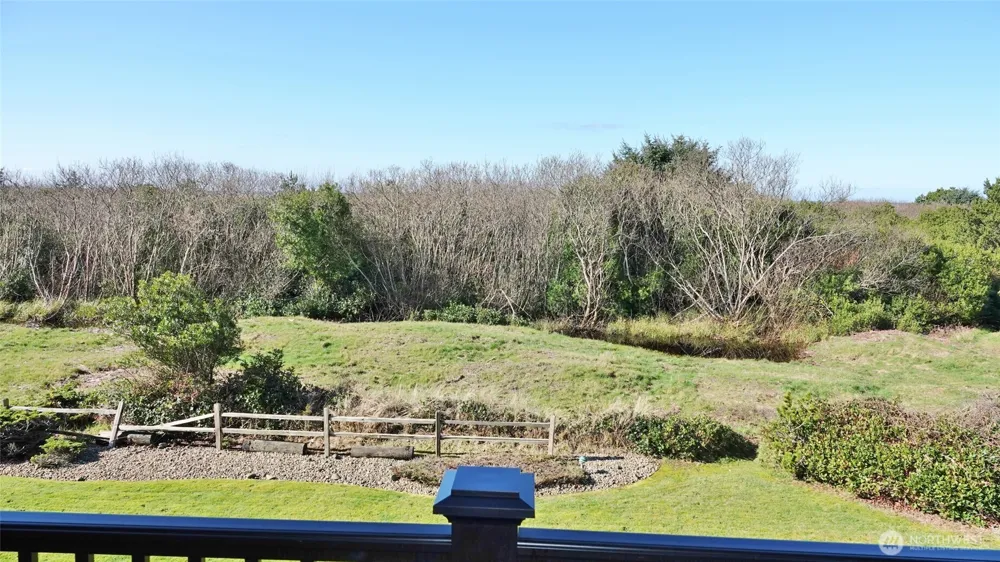 835 Ocean Shores Boulevard NW #206 Ocean Shores, WA 98569
