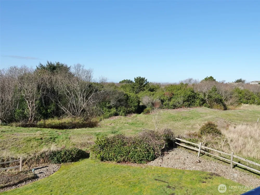 835 Ocean Shores Boulevard NW #206 Ocean Shores, WA 98569