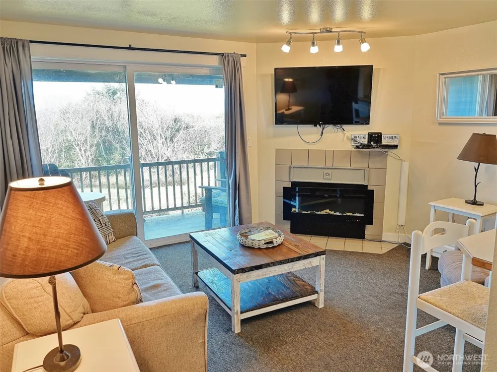 835 Ocean Shores Boulevard NW #206 Ocean Shores, WA 98569