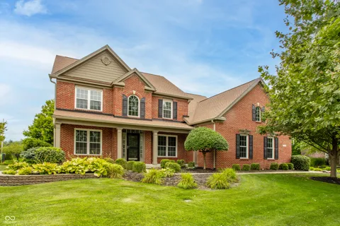 13673 Shorecove Court