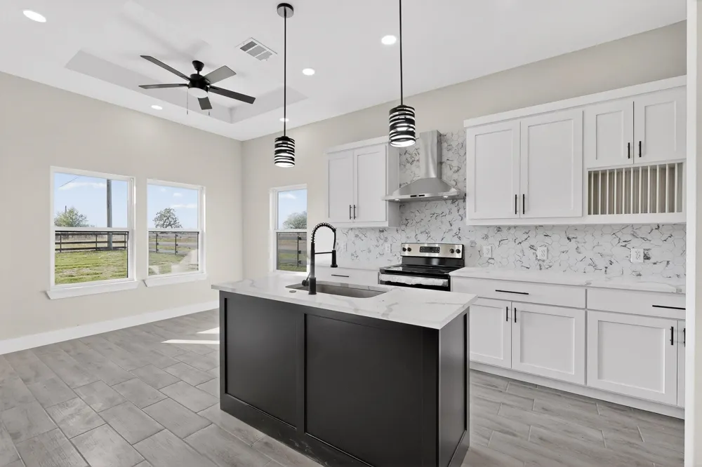 100 Diamond T Ranch Road Trinidad, TX 75163