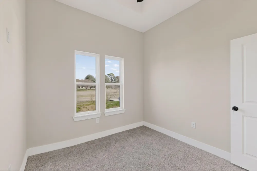 100 Diamond T Ranch Road Trinidad, TX 75163