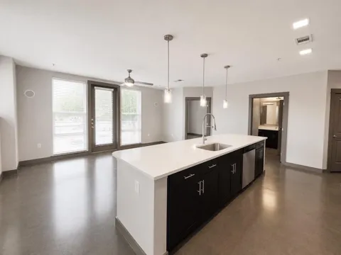 1111 Durham Drive #103