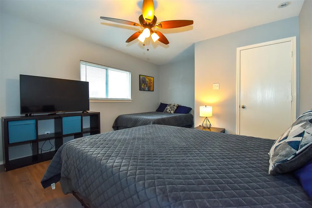 11007 Shumard Oak Court Houston, TX 77065