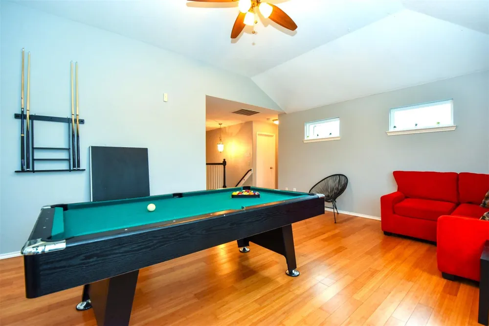 11007 Shumard Oak Court Houston, TX 77065