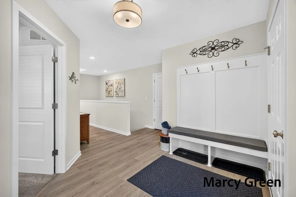 15080 Kingfisher Way Grand Haven, MI 49417