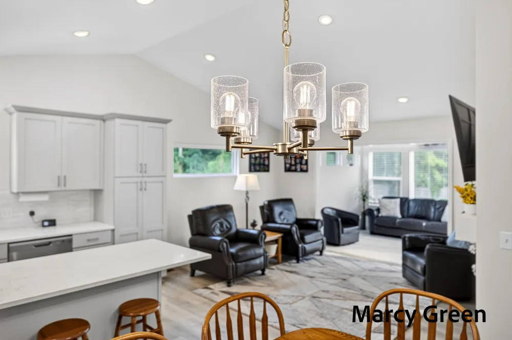 15080 Kingfisher Way Grand Haven, MI 49417