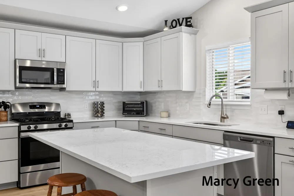 15080 Kingfisher Way Grand Haven, MI 49417