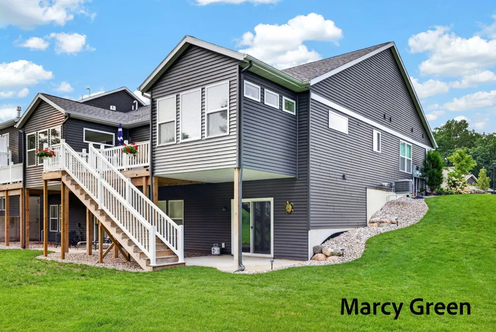 15080 Kingfisher Way Grand Haven, MI 49417