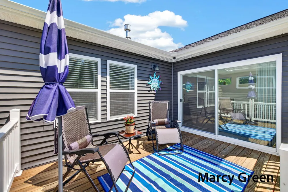 15080 Kingfisher Way Grand Haven, MI 49417