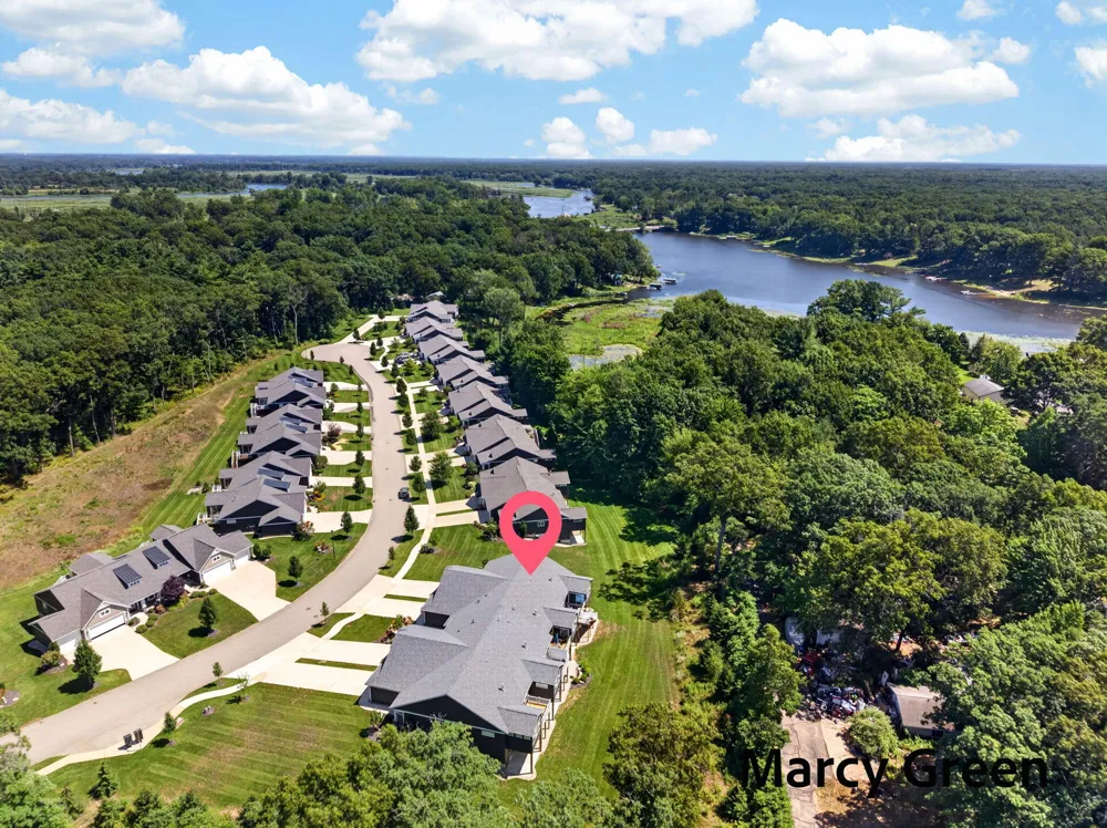 15080 Kingfisher Way Grand Haven, MI 49417