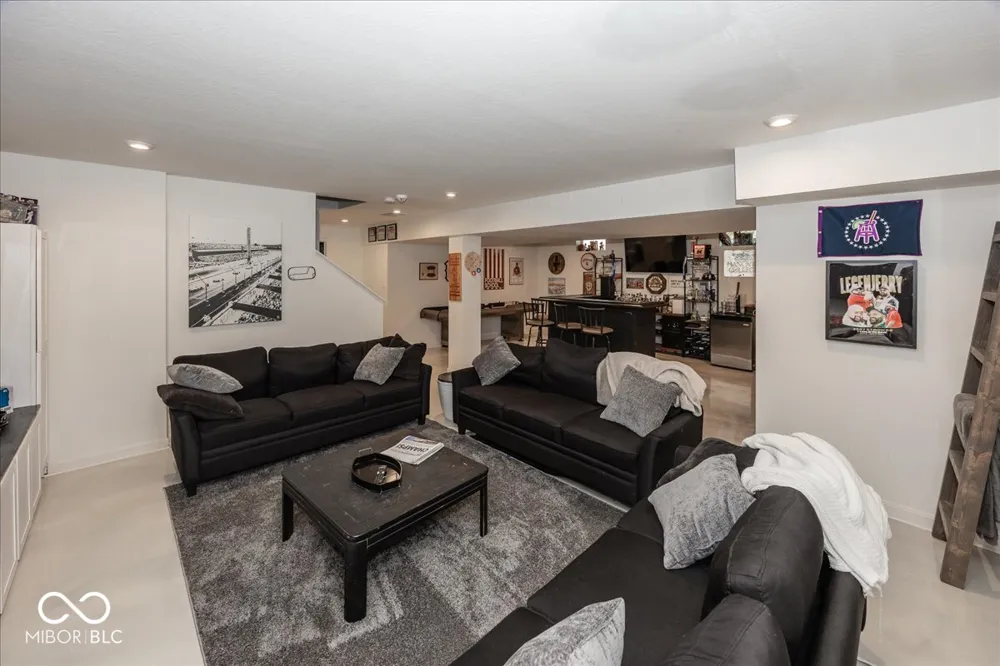 8740 Buttonbush Circle Plainfield, IN 46168