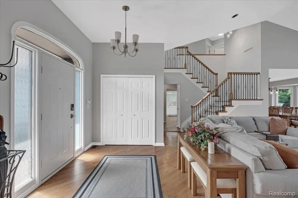 4100 Newcastle Drive Clarkston City, MI 48348
