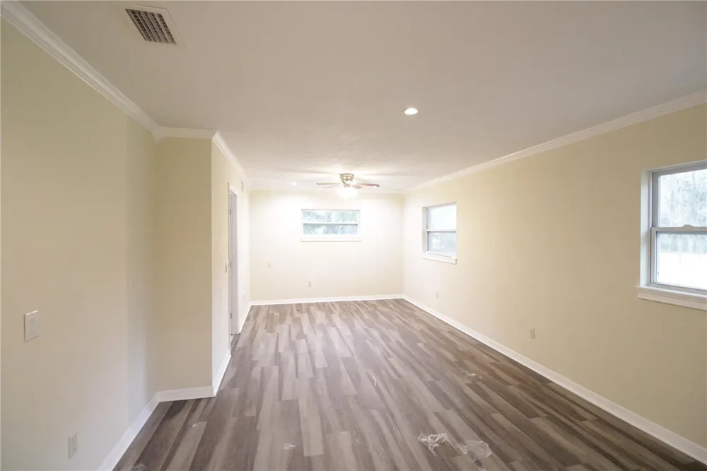 10907 SW 24TH AVENUE Gainesville, FL 32607