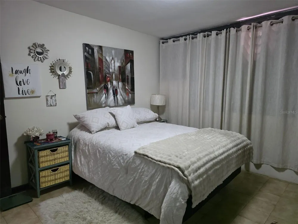 B8 DALI Caguas, PR 00725