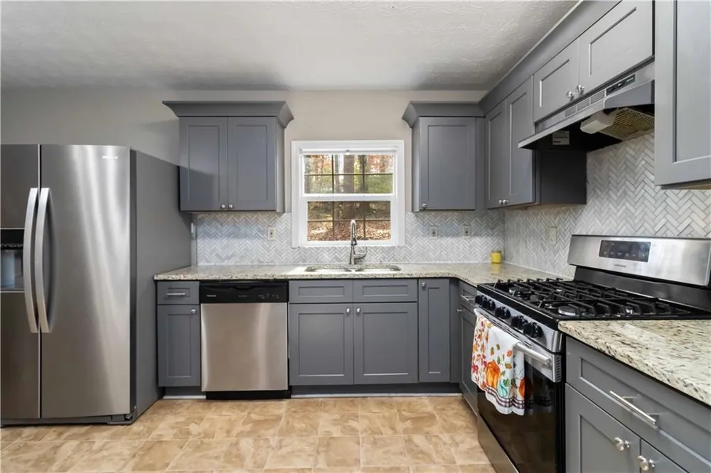 888 Chartley Drive SW Lilburn, GA 30047