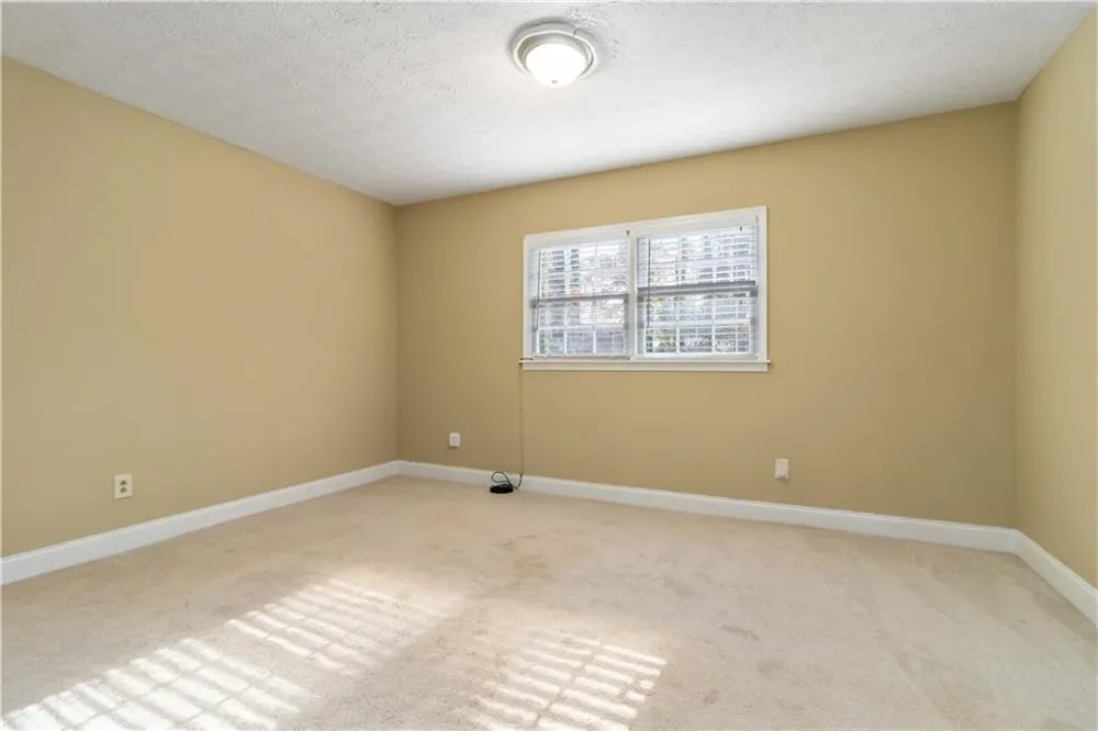 888 Chartley Drive SW Lilburn, GA 30047