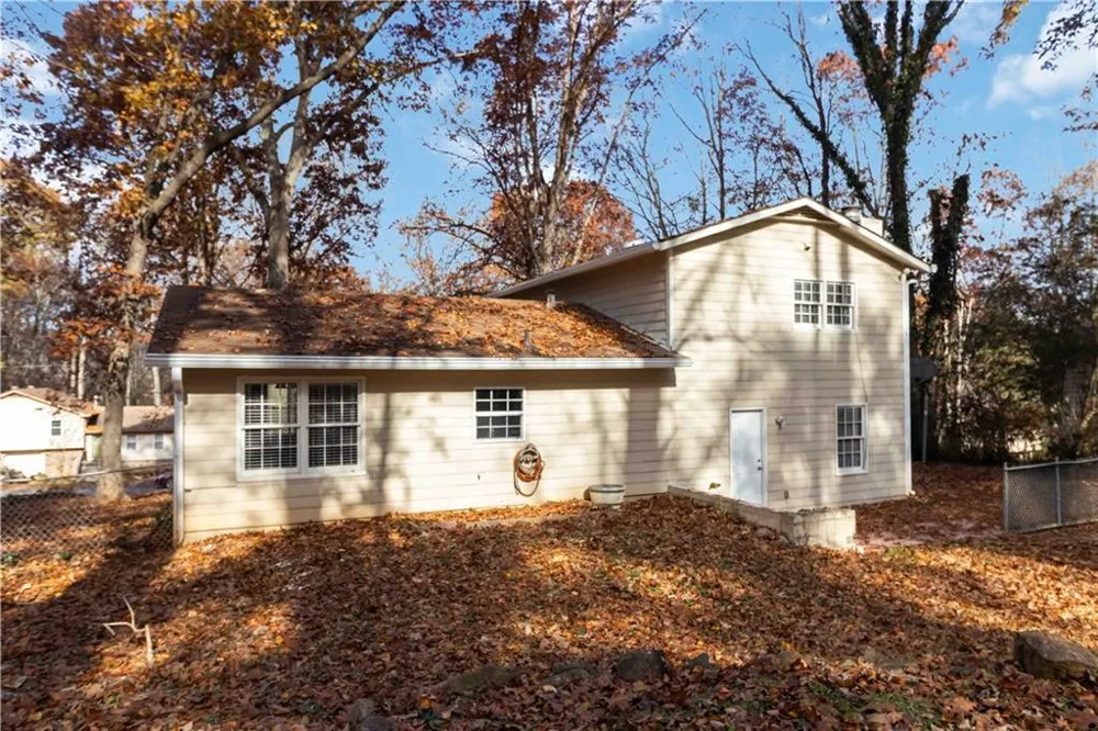 888 Chartley Drive SW Lilburn, GA 30047