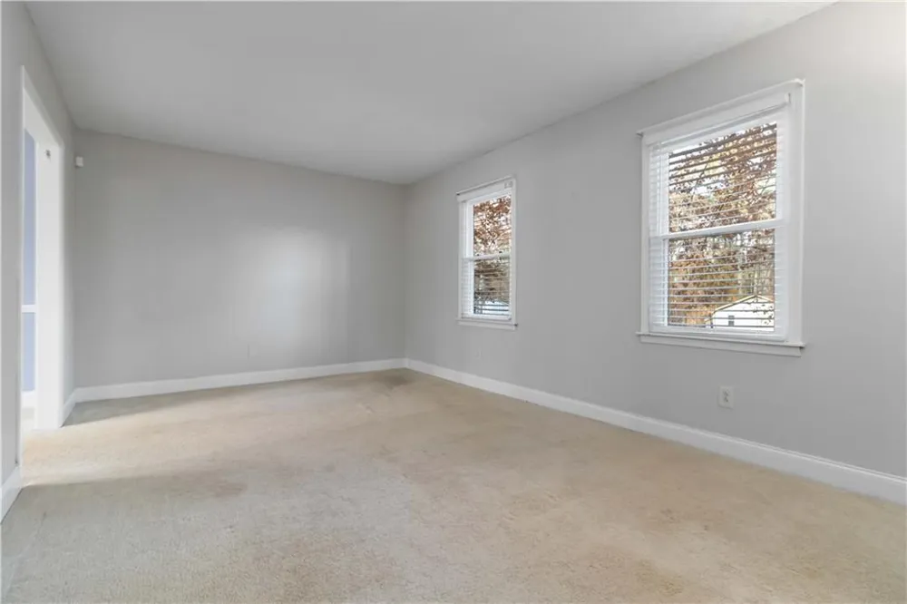 888 Chartley Drive SW Lilburn, GA 30047