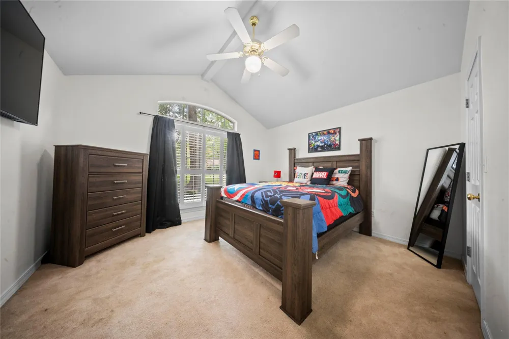18 Red Oak Lane Lufkin, TX 75904