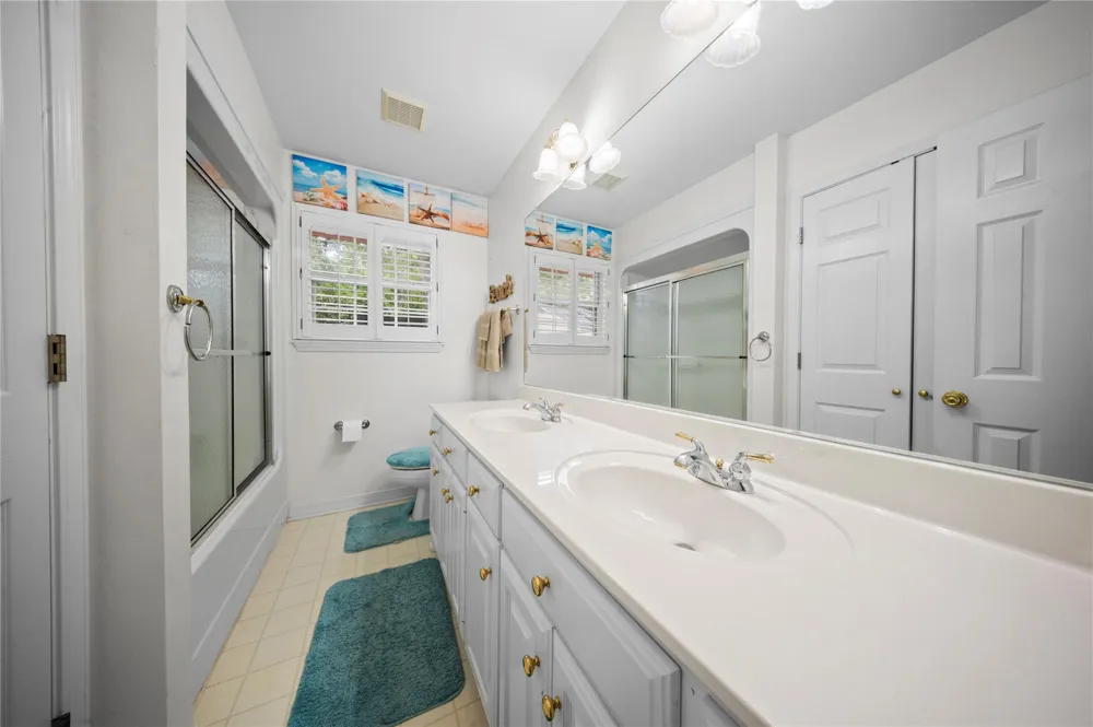 18 Red Oak Lane Lufkin, TX 75904