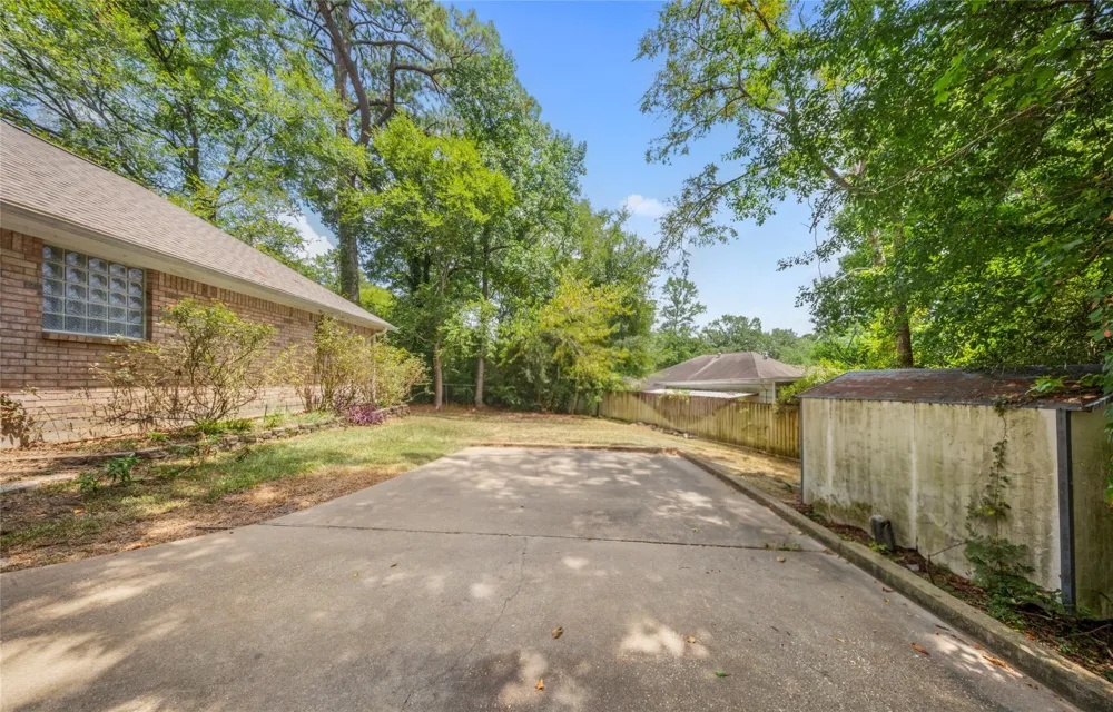 18 Red Oak Lane Lufkin, TX 75904