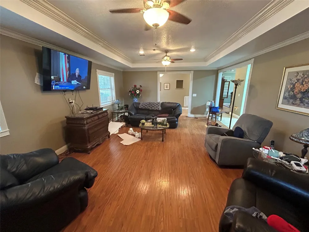 7618 Meiners Road Ledbetter, TX 78946
