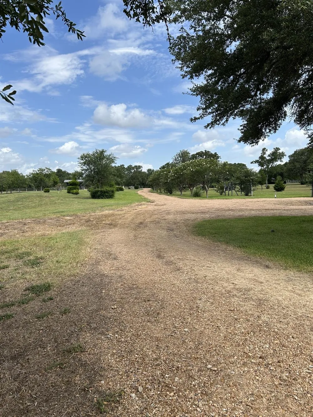 7618 Meiners Road Ledbetter, TX 78946