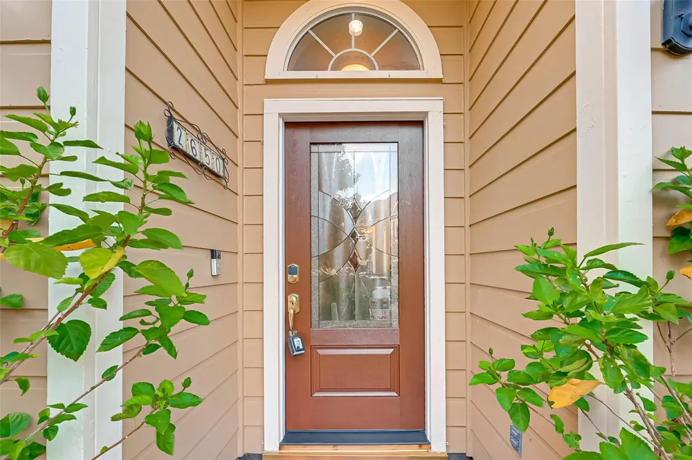 2650 Shady Acres Landing Houston, TX 77008
