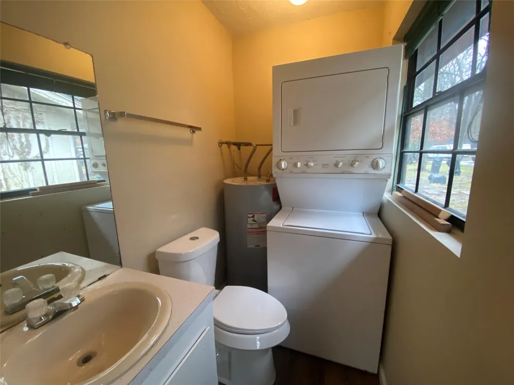 28629 Netawaka Huntsville, TX 77320