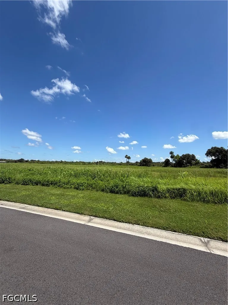Silk Bay Boulevard Alva, FL 33920