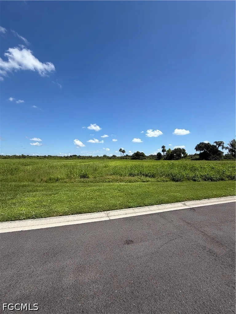Silk Bay Boulevard Alva, FL 33920