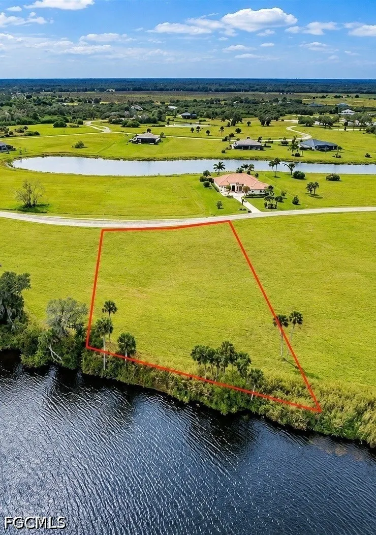 Silk Bay Boulevard Alva, FL 33920
