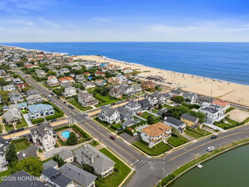 112 Euclid Avenue Allenhurst, NJ 07711