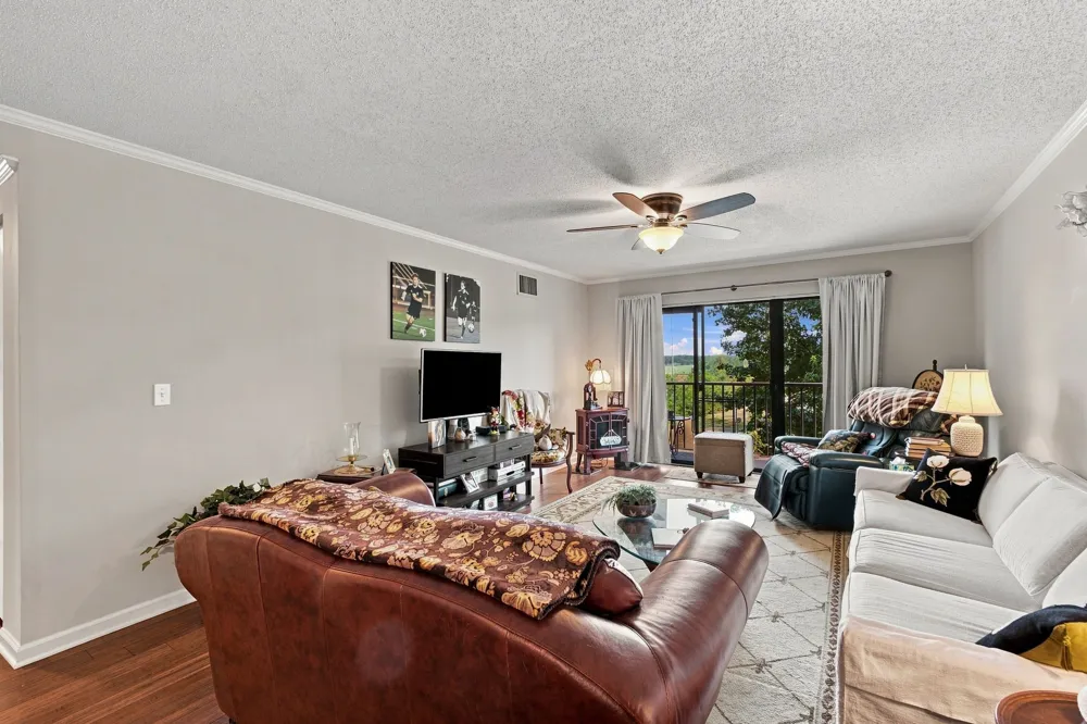 200 Sanders Ferry Rd #1303 Hendersonville, TN 37075