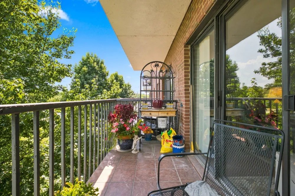 200 Sanders Ferry Rd #1303 Hendersonville, TN 37075
