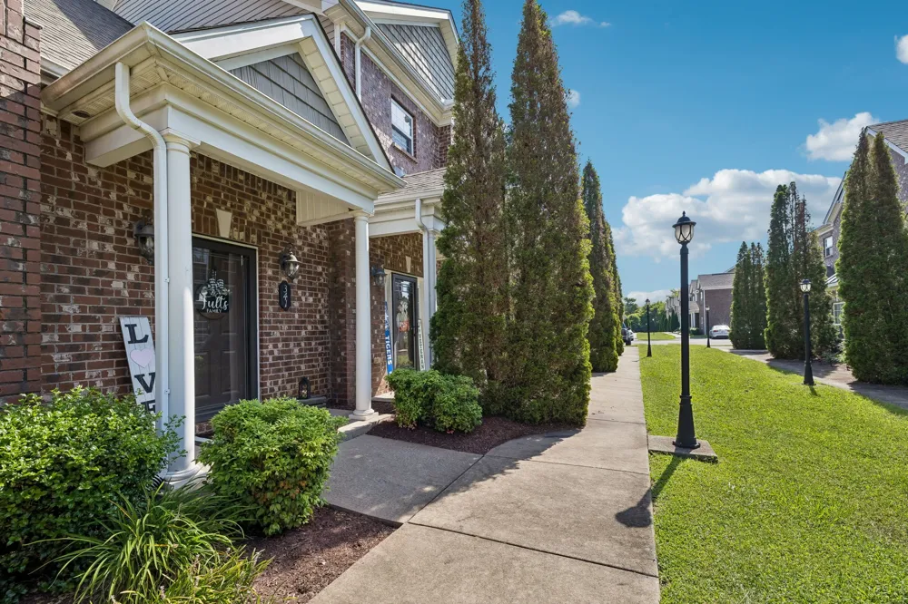 341 Rowlette Cir Murfreesboro, TN 37127