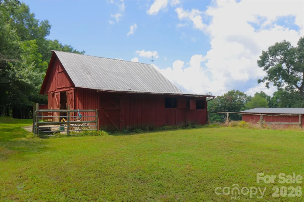141 Owl Haven Lane Cedar Mountain, NC 28718