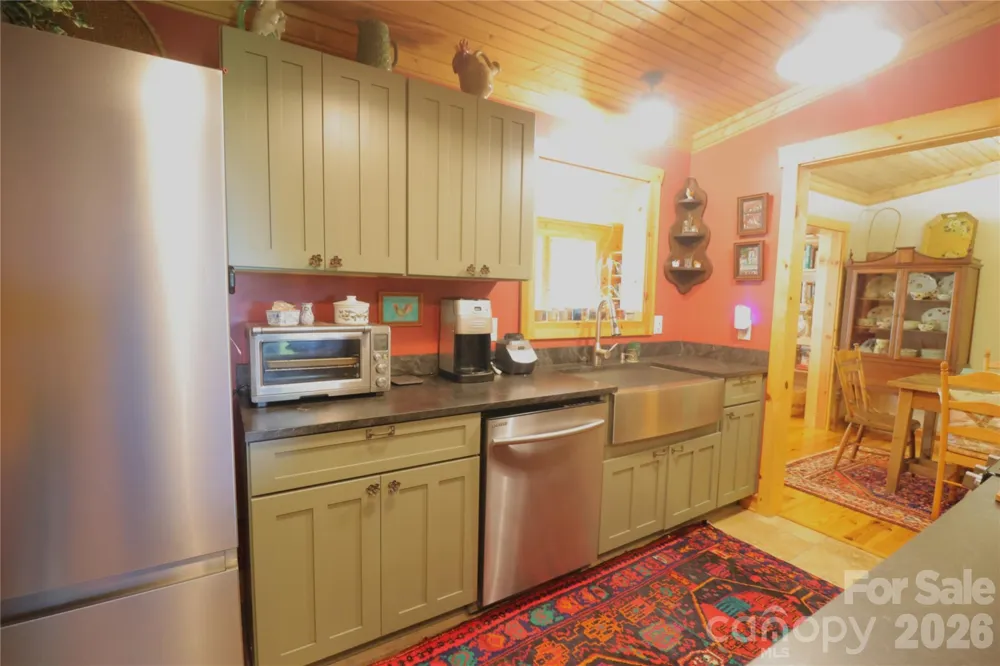 141 Owl Haven Lane Cedar Mountain, NC 28718