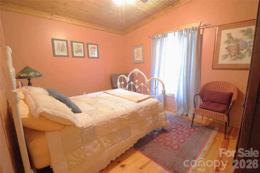141 Owl Haven Lane Cedar Mountain, NC 28718