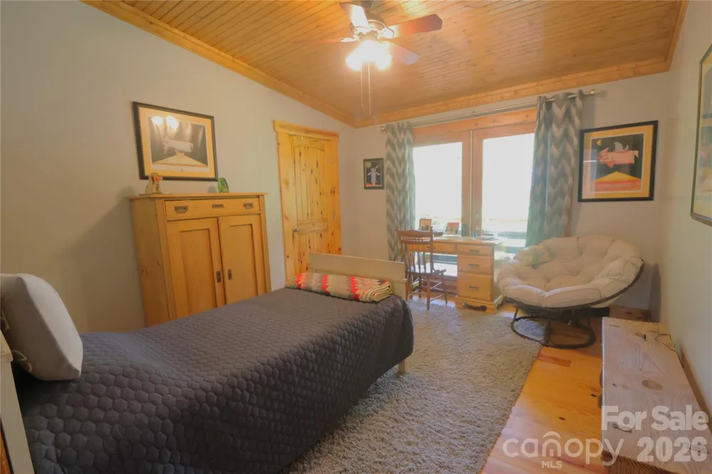 141 Owl Haven Lane Cedar Mountain, NC 28718