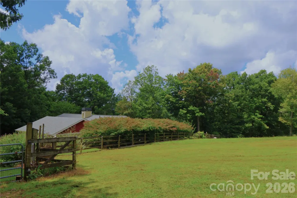 141 Owl Haven Lane Cedar Mountain, NC 28718