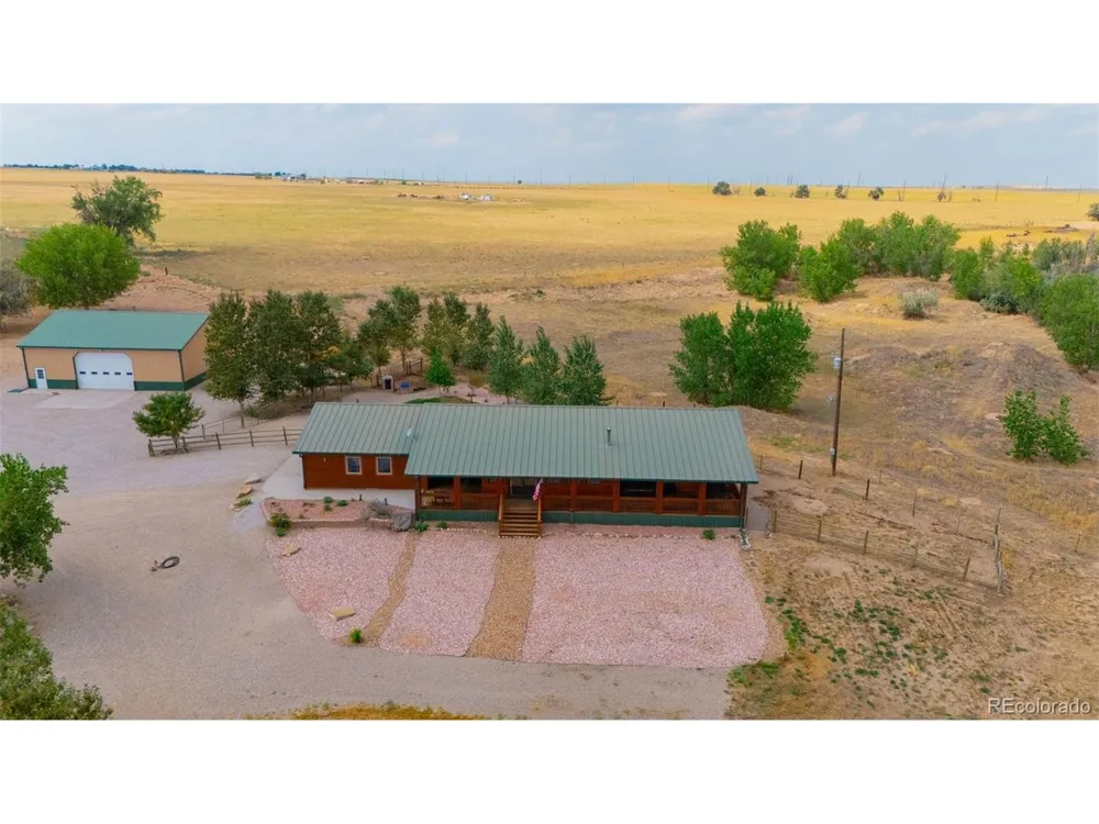 9469 County Road 59 Keenesburg, CO 80643