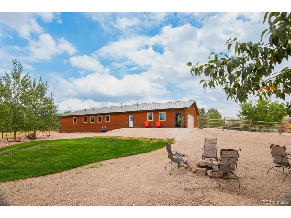 9469 County Road 59 Keenesburg, CO 80643