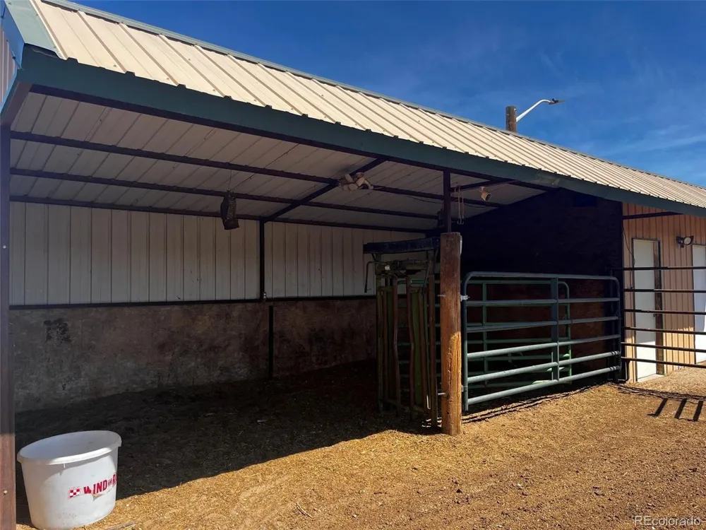 9469 County Road 59 Keenesburg, CO 80643