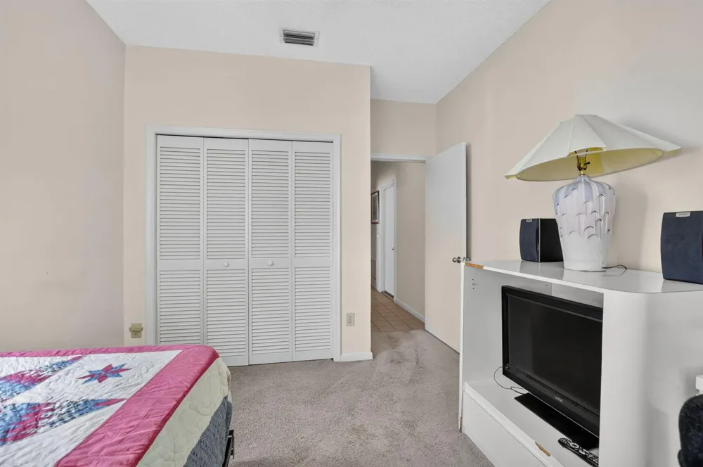 10410 PLAZA CENTRO Boca Raton, FL 33498
