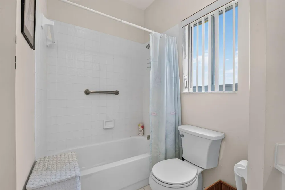 10410 PLAZA CENTRO Boca Raton, FL 33498