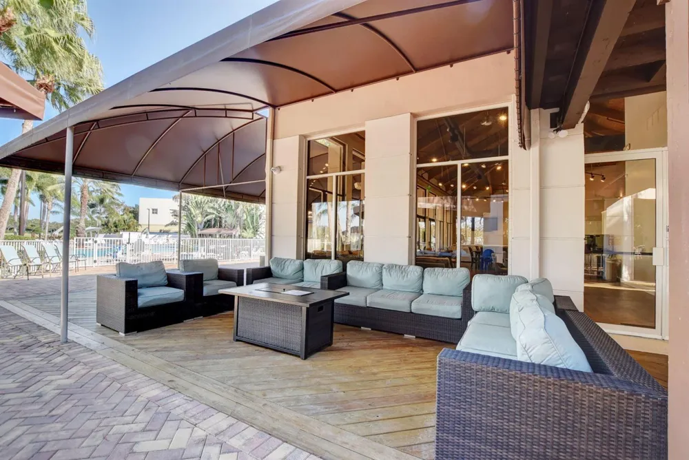 10410 PLAZA CENTRO Boca Raton, FL 33498